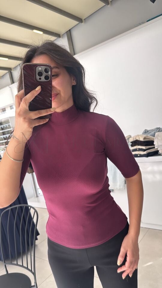 DİK YAKA YARIM KOL BODY